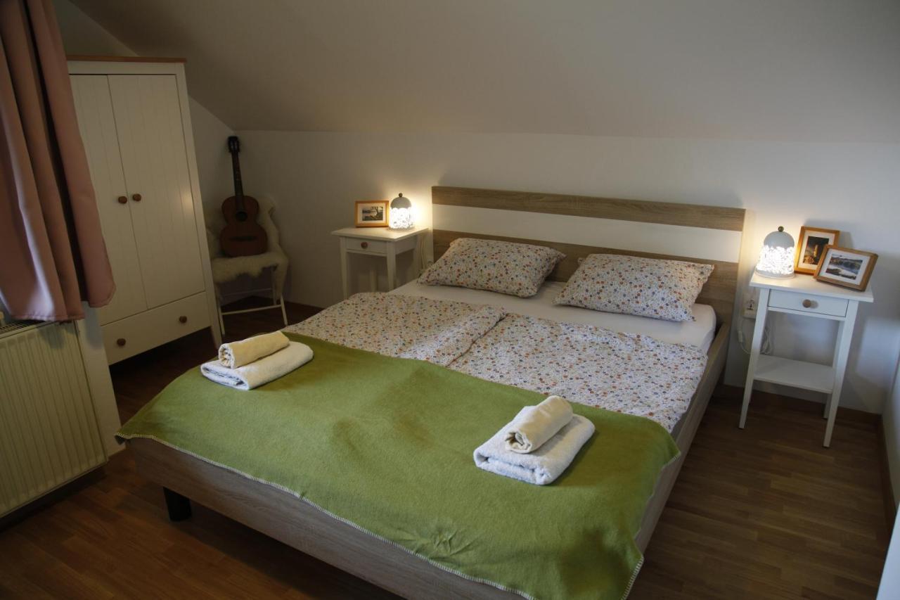 Family Apartment On Repecnik Farm In Gorje, Bled 지고르니예 고르예 외부 사진