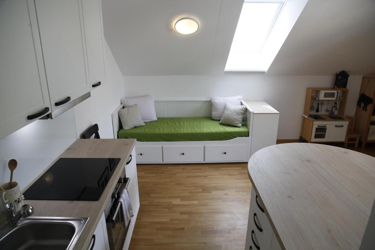 Family Apartment On Repecnik Farm In Gorje, Bled 지고르니예 고르예 외부 사진