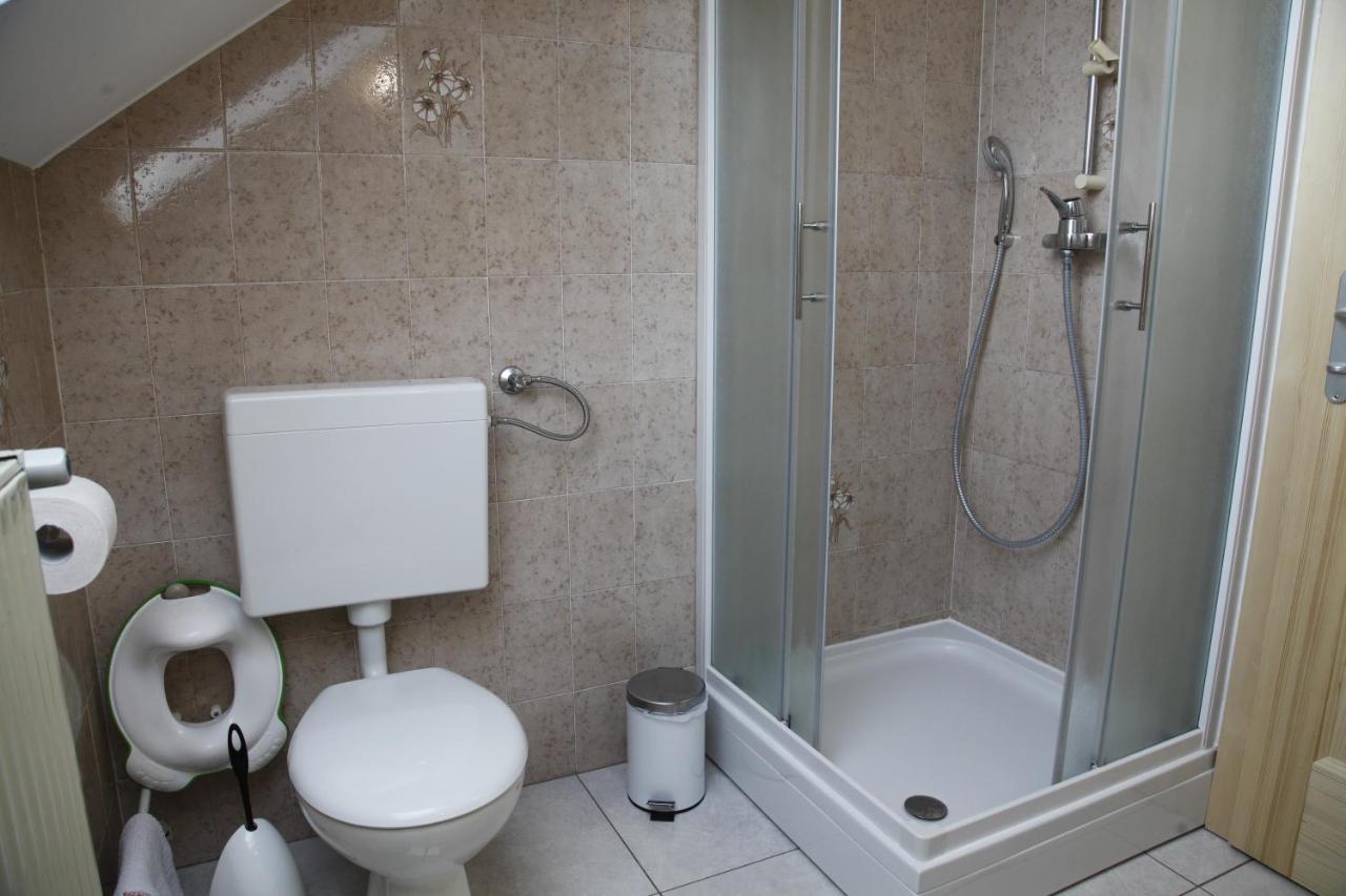 Family Apartment On Repecnik Farm In Gorje, Bled 지고르니예 고르예 외부 사진